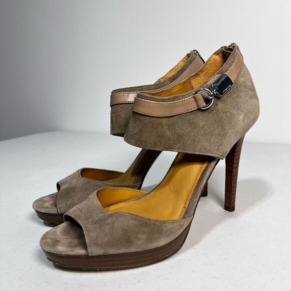 Coach Suede Wexwood Heels Size 8.5 - Picture 1 of 14